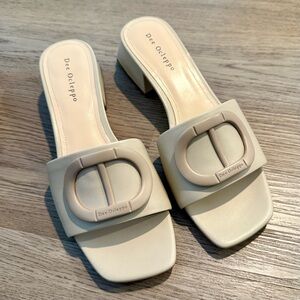 Dee Ocleppo “Dizzy” sandals